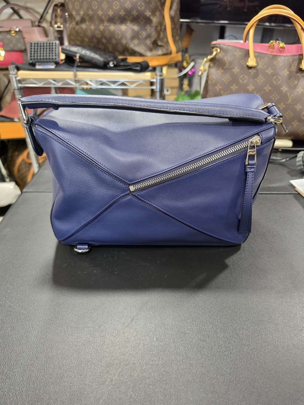 Loewe Puzzle Medium Shoulder Bag in Navy Blue COA - Picture 2 of 7